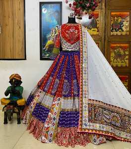 Lehenga Choli, vêtements traditionnels indiens et pakistanais, avec de vrais miroirs, fabriqués en coton mousseline doux et en soie, avec un choli - Product Image 5