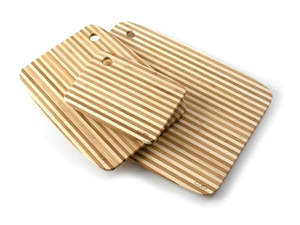 Planche à découper en marbre blanc naturel et en bois massif |   Plateau de service en marbre à bords arrondis, vaisselle écologique, planche à pâtisserie - Product Image 3