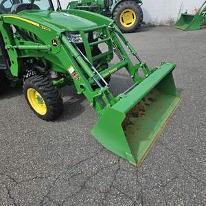 Tractor agrícola JohnN- 3039R con salida de alto par adecuado para trabajos agrícolas pesados y arado, retroexcavadora. - Product Image 4