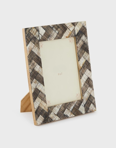 Cadre photo en corne de buffle noir fabriqué à la main pour table de bureau à domicile ou décoration murale - Product Image 1