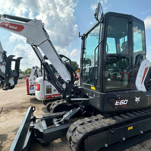 Excavatrice Bobcat E60 2023, poids en ordre de marche de 3 tonnes, puissance du moteur de 100 kW, pompe Kawasaki, capacité de la benne de 0,4 m³, hydraulique - Product Image 5