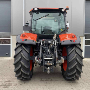 รถแทรกเตอร์ Kubota M6-122 มือสอง 20 แรงม้า ระบบเกียร์  ประสิทธิภาพสูง รับประกัน 5 ปี สำหรับใช้งานในฟาร์ม - Product Image 1