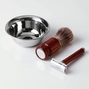 Juego de afeitado tradicional para hombres, afeitado en húmedo, maquinilla de afeitar + cepillo + cuenco y soporte, regalo de Navidad hecho por Zarnab Surgical - Product Image 2