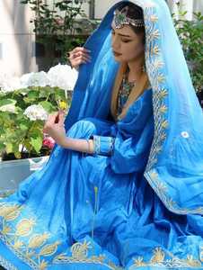 ชุดเดรสงานเลี้ยงยาวแบบวินเทจสไตล์อัฟกานิสถาน ปี 2025 ล่าสุด ขายส่ง งานปักมือประณีต แต่งลูกไม้ ซิป กระดุม ผ้าธรรมชาติ สำหรับผู้ใหญ่ - Product Image 3