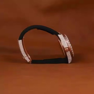 Haute qualité boîtier en acier Hip Hop montre automatique Date fonction classique noir élastique sous diamant glacé Moissanite verre analogique - Product Image 2