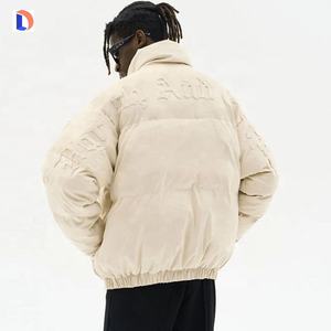 Veste d'épaisseur d'hiver OEM Emboss Logo Puffer Jacket 2023 Street Wear Veste à broderie tissée pour hommes - Product Image 5