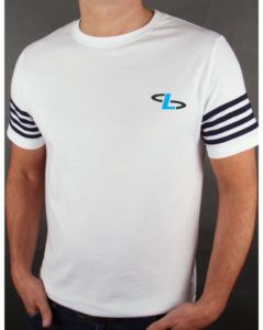 เซ็ตเสื้อยืดและกางเกงขาสั้นสีทึบสวมใส่สบายสำหรับผู้ชาย - Product Image 3