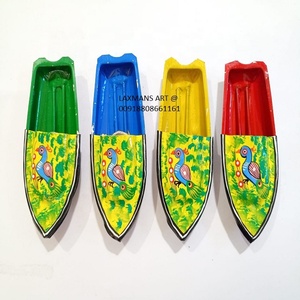 Barcos pop pintados a mano, juguetes de hojalata, barcos, juguetes de hojalata, juguetes de barco de vapor, botes putt, botes Tuk, botes pop DE LA India - Product Image 1