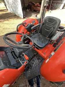 2020 KUBOTA M7060D Tractor usado - Product Image 5