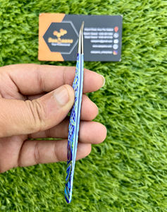 Pinzas de extensión de pestañas de acero inoxidable con estampado de mármol personalizado, totalmente cerradas, agarre fuerte, Punta puntiaguda de acero sostenible privada - Product Image 3