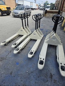 รถยกพาเลทมือ - Product Image 2