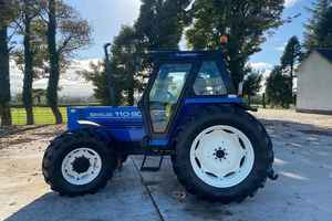 Utilisé | Tracteurs Holland 110-90 DT avec transmission intégrale 4x4 similaires à vendre - Product Image 2