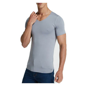 Camiseta deportiva de alta calidad para hombre, prenda de vestir con cuello redondo, diseño de calle, color blanco - Product Image 3