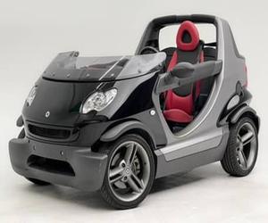 TOP SELLING 2004 Smart Crossblade, Modèle sans toit en édition limitée - Product Image 1