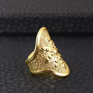 Unique Design Boho Flower Shield <b>Rings</b> Dainty Brass <b>Rings</b> Women 18K Gold Plated Floral Oval <b>Rings</b> <b>Statement</b> <b>Rings</b> Wholesale/OEM - Product Image 2