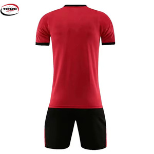 Conjunto de Uniforme de Fútbol para Adultos Terzo Sports 2024, Logotipo Personalizado Impreso, Ropa Deportiva de Talla Grande, Corte Automatizado, Hecho en Pakistán 100% - Product Image 6