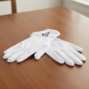 Gants en coton brodés maçonniques bleus avec motif carré et compas - [Blanc] Instructions d'entretien : Lavage à la main uniquement - Product Image 2