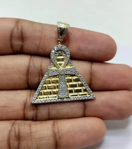 Radiante brillante Unisex Hip Hop corte redondo oro blanco Moissanite diamante colgante mejorado VVS claridad GRA certificado para niños - Product Image 1