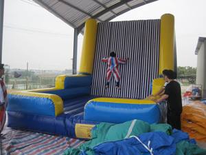 Muro Inflable de Velcro con Gancho y Bucle, Ideal para Juegos Deportivos Divertidos para Niños y Adultos - Product Image 3