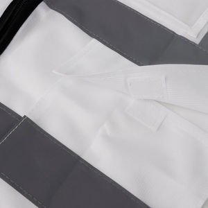 Chaleco de Seguridad Multiusos Transpirable, Impermeable y de Secado Rápido con Diseño Reflectante, Colores Personalizados y Material de Poliéster - Product Image 4