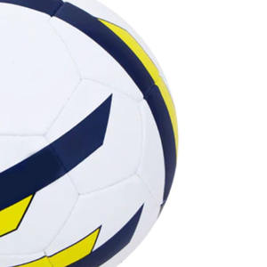 Balón de fútbol de PU de alta calidad personalizable Alaay, función de entrenamiento de equipos deportivos Unidos pakistaníes, presenta su propio diseño de logotipo - Product Image 4