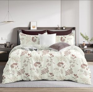 Parure de lit double supérieure 120GSM, literie douce et durable avec une texture riche, parfaite pour les lits king size et les chambres à coucher - Product Image 1