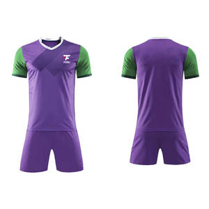 Uniforme de fútbol personalizado Conjunto personalizado de tela suave camisetas lavado Technics ropa de entrenamiento servicio OEM precios al por mayor - Product Image 1