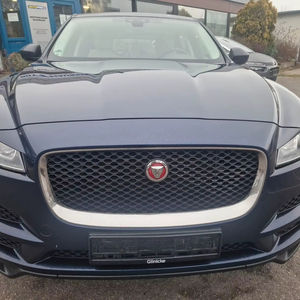 Alta calidad 2017 <span class=keywords><strong>Jaguar</strong></span>-F-Pace Automático <span class=keywords><strong>Diesel</strong></span> 4 cilindros Euro6d 5 Seat 241hp COCHES USADOS Listo para exportar a todo el mundo - Product Image 1