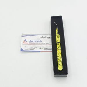 แหนบสเตนเลสปลายแหลมสำหรับการต่อขนตาสีคู่เจ-เส้นโค้งปรับแต่งโลโก้ได้อย่างยั่งยืน - Product Image 4