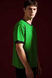 T-shirt ample et court à coupe carrée avec impression numérique personnalisée, blanc, 100% coton tricoté respirant pour homme - Product Image 2