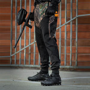 Pantalon de paintball personnalisé sublimé avec pantalon de protection de paintball de haute qualité disponible au prix de gros - Product Image 3