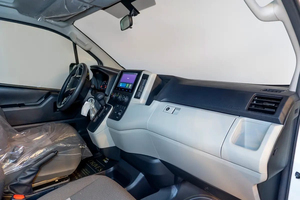 NOUVEAU 2026 Hia ce commuter 299 ch Van 8 places 4 cylindres Transmission automatique 3999+ cm³ Essence Conduite à gauche - Product Image 5