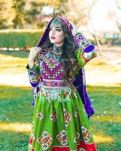 Vestido Estilo Kuchi Afgano de Terciopelo, Material de Primera Calidad y la Mejor Calidad de Tela - Product Image 6