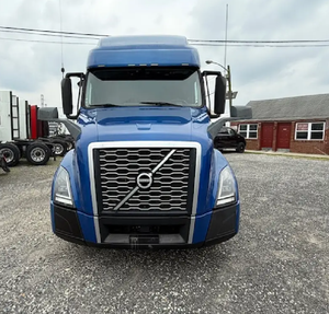 For Sale Used Sleeper Semi Conventional 2022 2020 2021 2024 <b>Truck</b> VOL_VO VNL64T760 Sleeper Semi <b>Truck</b> - Product Image 3