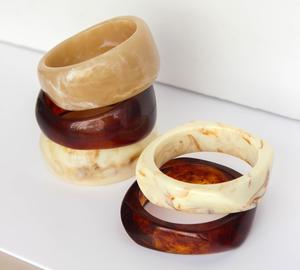 Brazaletes de Resina Impermeables de Lujo para Damas, Joyería Elegante y Moderna para Bodas, Regalos Empresariales, Colores Personalizados, Envío a Todo el Mundo - Product Image 3