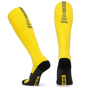 Calcetines de fútbol de moda de alta calidad, bordado personalizado, ropa deportiva de algodón, agarre antideslizante para hombres, calcetines de fútbol para hombres - Product Image 1