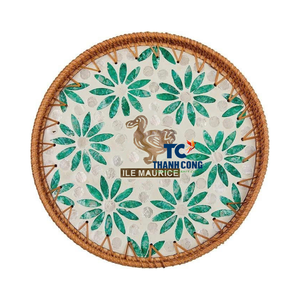 Plateau rond en rotin de haute qualité avec vadrouille fait à la main tortue Maurice plateau de service produit en gros - Product Image 2