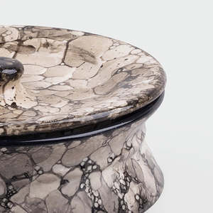 Olla de Cerámica Premium de Diseño Minimalista con Tapa, Apta para Cocina Doméstica, Compatible con Estufas de Gas e Inducción, Personalizable para Restaurantes - Product Image 3