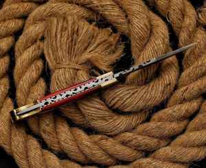 Navaja de Bolsillo Plegable de Acero de Damasco Hecha a Mano, Bandera Estadounidense, Grado Industrial, para Campamento al Aire Libre, Personalizada con Funda - Product Image 3