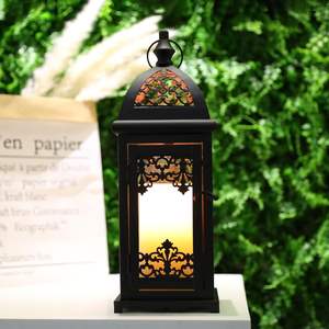 Magnifique lanterne en métal en forme de dôme, fabriquée à la main, écologique, pour des intérieurs élégants, des cafés, des décorations lumineuses de Noël - Product Image 3