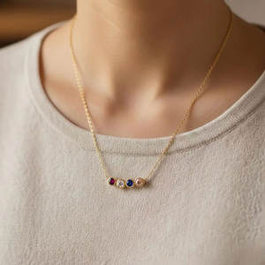 Collar de Lujo Chapado en Oro con Piedras Preciosas Multicolor y Cadena de Eslabones, Joyería Hecha a Mano para Mujer - Regalo de Boda o Compromiso - Product Image 1