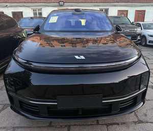 Auto Usado 2024 2023 Li Auto L7 SUV Híbrido Eléctrico Chino Asientos de Cuero Caja de Cambios Automática Motor Turbo Neumáticos R19 Volante a la Izquierda - Product Image 5