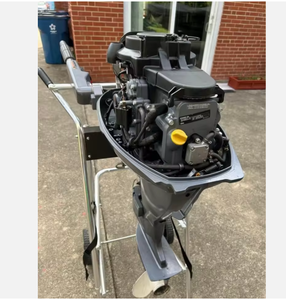 Motor fueraborda marino de 4 tiempos y 15 HP con eje de 15, 20 y extra largo - Product Image 1
