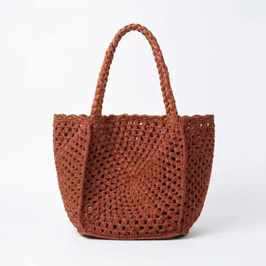 Sac fourre-tout en raphia tressé avec pompon, doublure en coton léger, ouverture supérieure, grande capacité pour la plage, les voyages et l'usage quotidien - Product Image 1