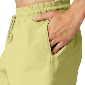 กางเกงขาสั้นวิ่งออกกำลังกายผู้ชาย ทรงสปอร์ต เอวยางยืด แห้งเร็ว ระบายอากาศได้ดี ผลิตจากผ้าโพลีเอสเตอร์/คอตตอนอ๊อกซ์ฟอร์ด เหมาะสำหรับการวิ่งและเล่นกีฬา - Product Image 6