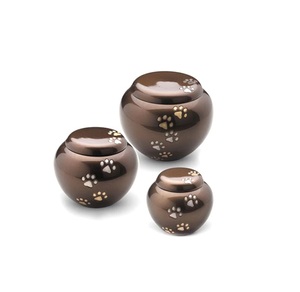 Nuevo juego de urnas Odyssey de latón para mascotas de 3 patas grabadas para cenizas de mascotas, contenedor para cenizas funerarias, urna para cenizas conmemorativas para mascotas - Product Image 1