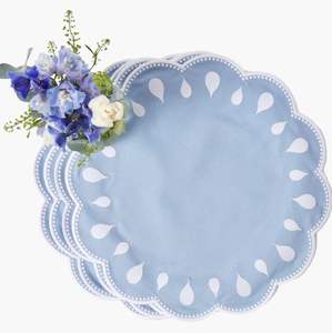 Napperons en lin de table en coton brodé artistique créés pour les restaurants à domicile sophistiqués et les occasions festives culturelles - Product Image 4