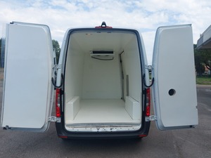 NUOVISSIMO MERCEDES-BENZ SPRINTER 315 PROLONG VAN LUXURY COACH 2024 DISPONIBILE, EURO 6 DIESEL 190CV TRASMISSIONE AUTOMATICA - Product Image 3