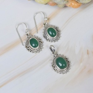 Boucles d'oreilles pendentif onyx vert en argent sterling 925 ensemble de bijoux de forme ovale de concepteur faits à la main avec cadeau de placage au rhodium pour elle - Product Image 3
