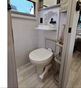 Gran Descuento en Autocaravana Ligera Usada Nueva G-r-a-n-d D-e-s-i-g-n S-e-r n-o-v-a 160LG - Product Image 6